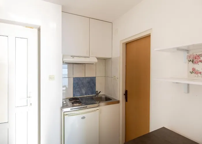 Beautiful In With Wifi דירה קלק