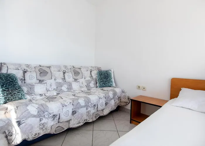 Beautiful In With Wifi דירה קלק